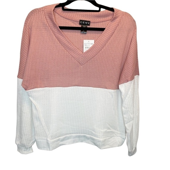 CENY Rose White Colorblock Waffle Knit Pullover V-Neck Sweater Medium NWT - Picture 2 of 6